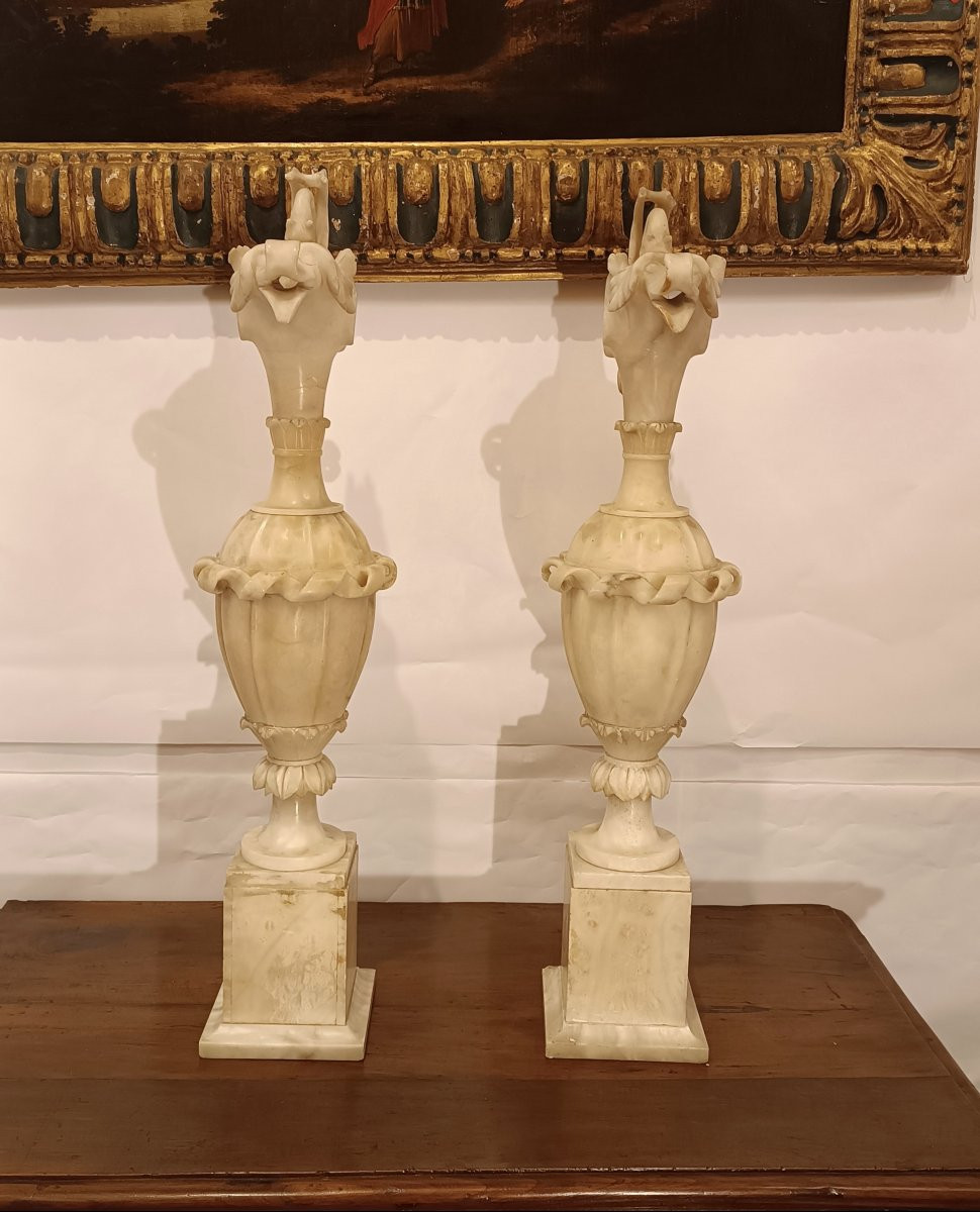 Pair Of 19th Century Alabaster Vases-photo-4
