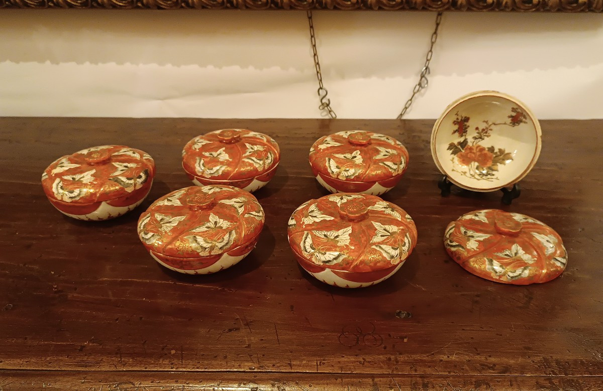  19th Century Set Of Six Small Kutani Cups