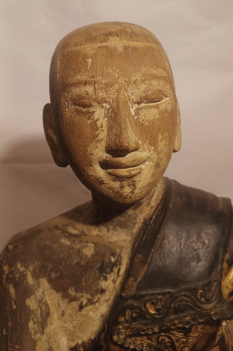  SCULPTURE EN BOIS PEINTE D'UN MOINE BIRMAN FIN DU 19ème SIÈCLE-photo-1