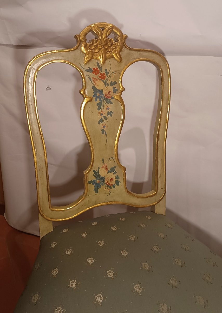 PETIT FAUTEUIL LAQUÉ ET DORÉ FIN DU 18ème SIÈCLE-photo-3