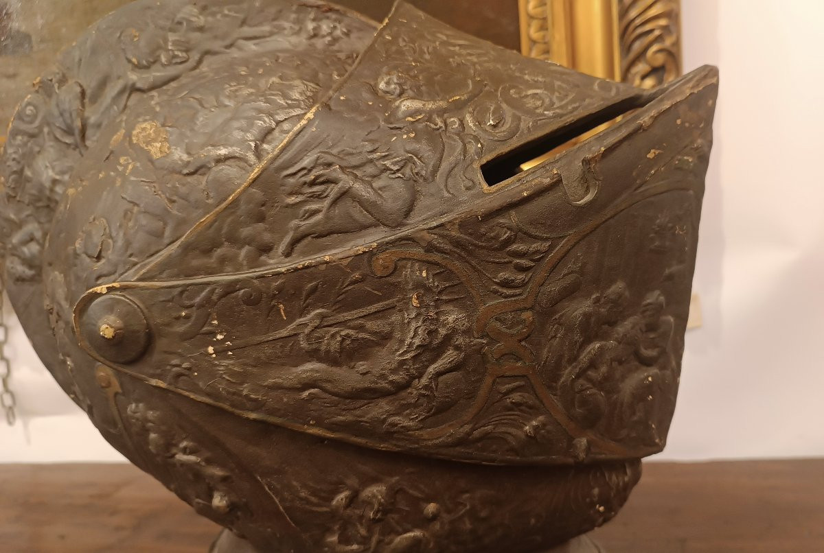 REPRODUCTION EN STUC DU CASQUE D'HENRI II DÉBUT DU 20ème SIÈCLE-photo-4