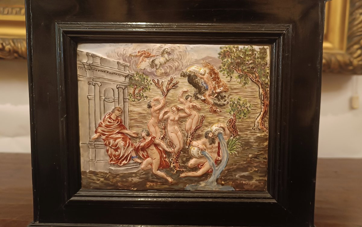 Mid-19th Century Casket With Capodimonte Porcelain Plaques-photo-2