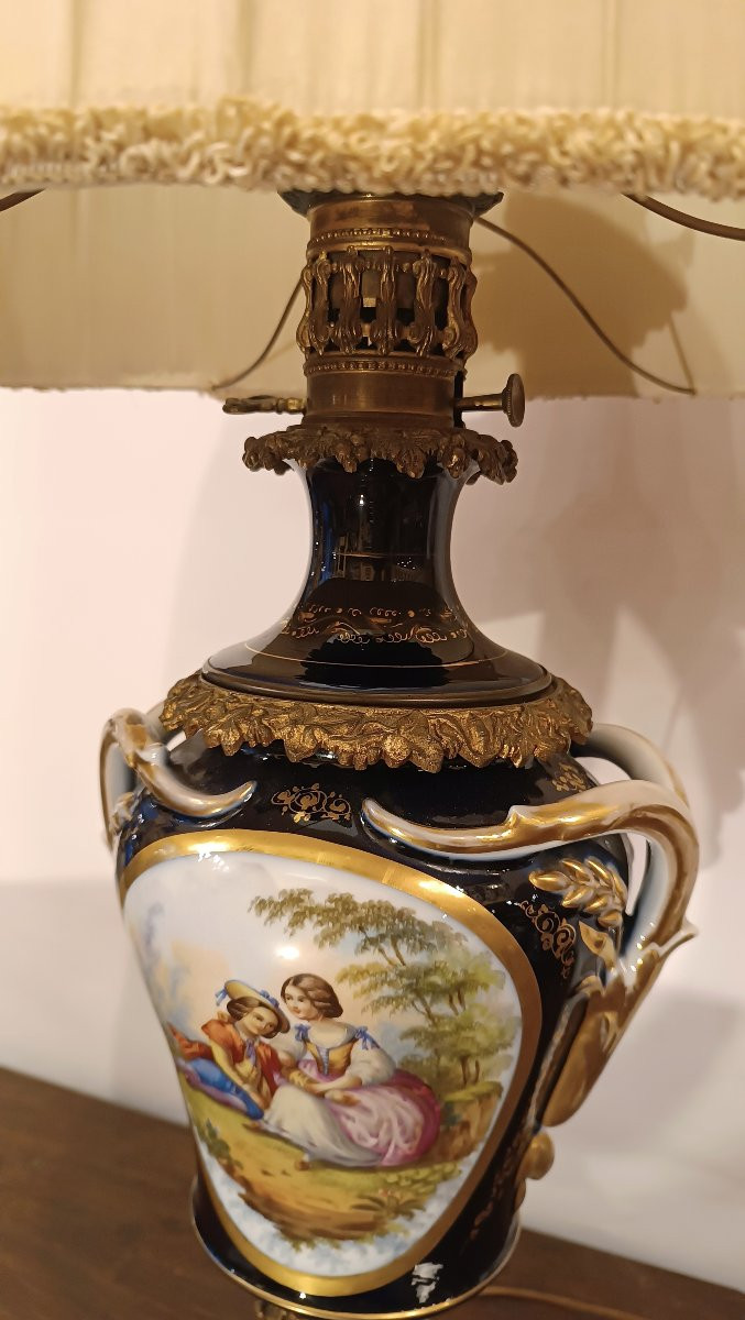 PAIRE DE LAMPES EN PORCELAINE DE SÈVRES FIN DU 19ème SIÈCLE-photo-3