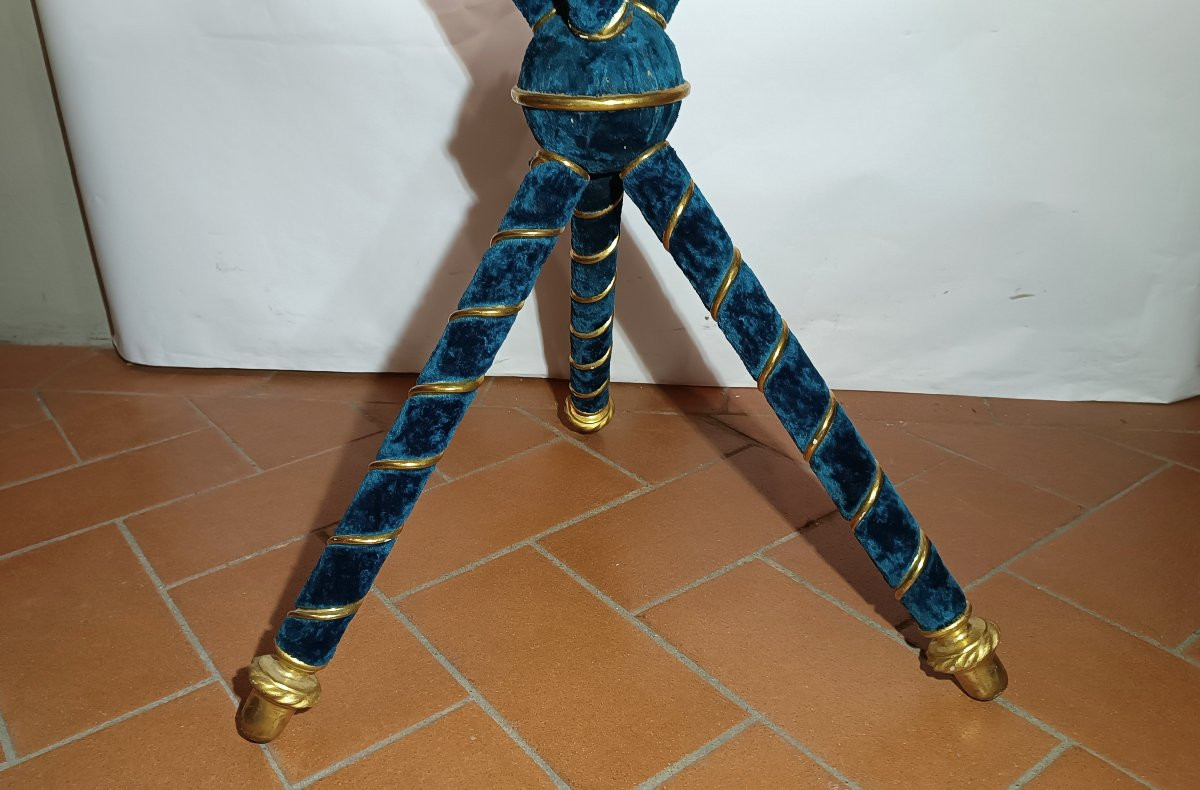 Early 20th Century Light Blue Velvet Coffee Table-photo-2