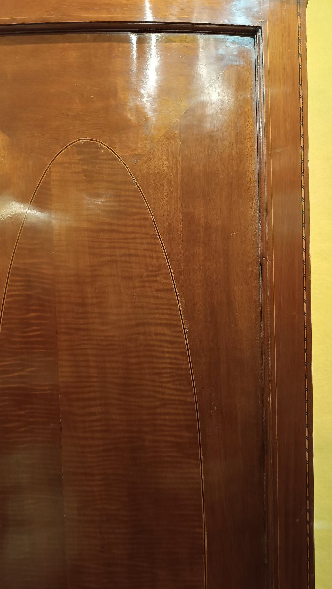 ARMOIRE VICTORIENNE EN ACAJOU SECONDE MOITIÉ DU 19ème SIÈCLE-photo-1