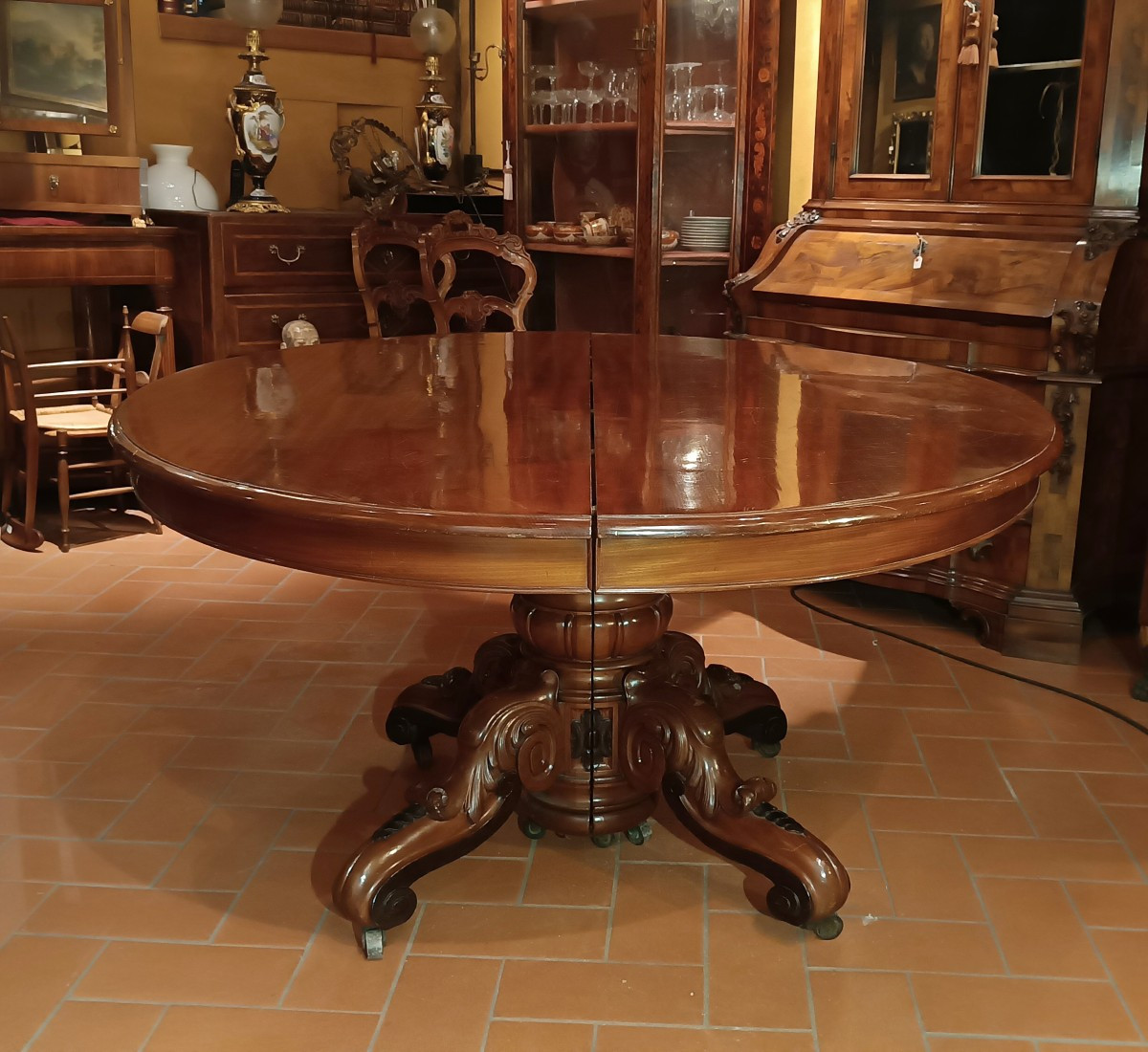 TABLE DE SALLE À MANGER EN ACAJOU ATELIER PARRI SECONDE MOITIÉ DU 19ème SIÈCLE