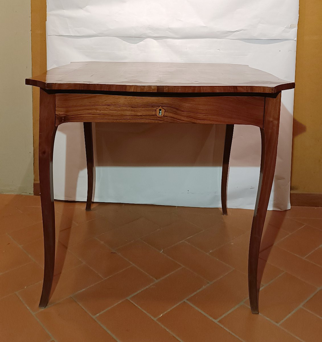 Mid-19th Century Walnut Card Table With Inlays-photo-2