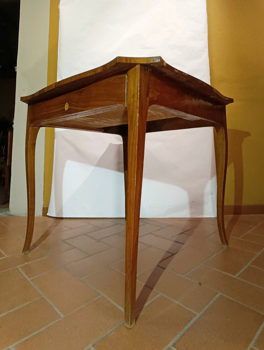 Mid-19th Century Walnut Card Table With Inlays-photo-8