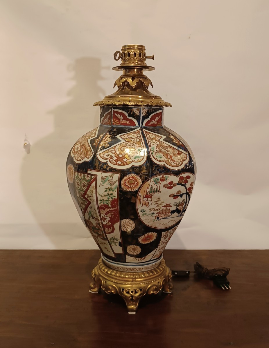 VASE POTICHE IMARI DÉBUT DU 19ème SIÈCLE