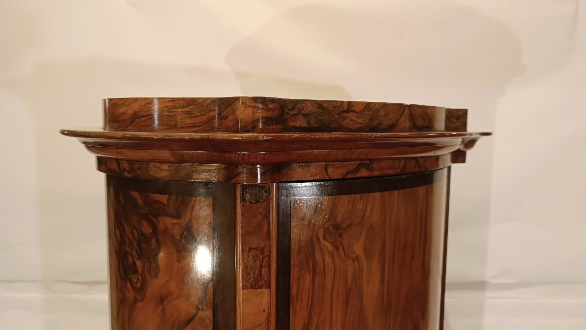 Second Half Of The 19th Century Biedermeier Walnut Opening Column Cabinet-photo-7