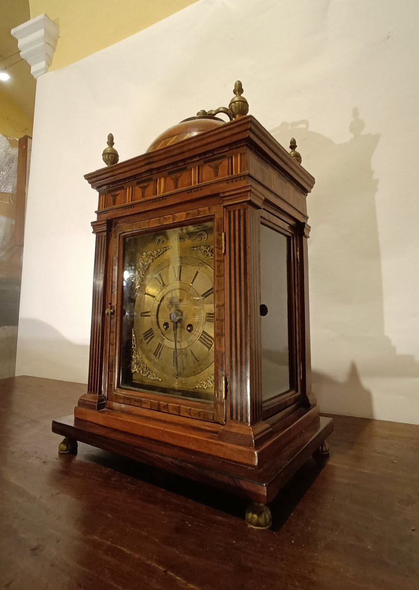 HORLOGE AVEC BOÎTIER EN BOIS MARQUETÉ FIN DU 17ème SIÈCLE-photo-2