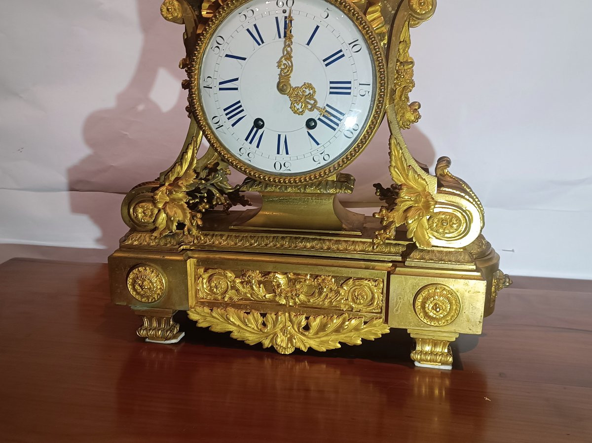 PENDULE EMPIRE EN BRONZE DORÉ DÉBUT DU 19ème SIÈCLE-photo-2