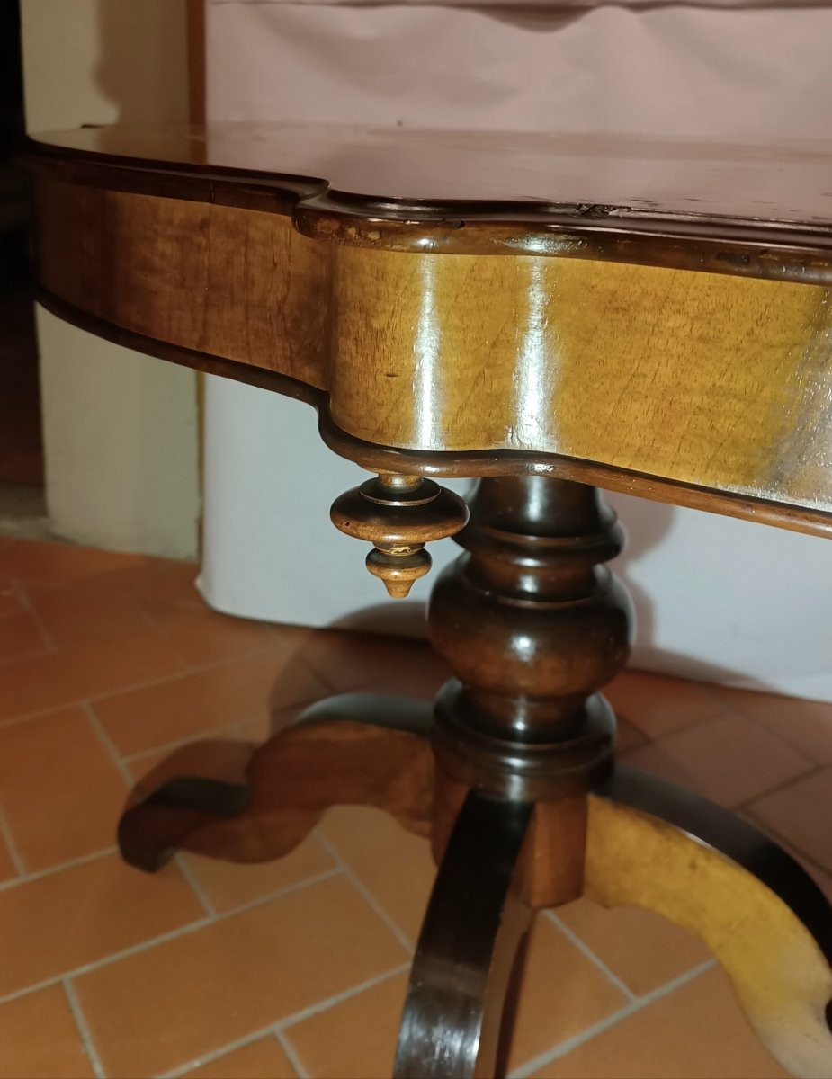 TABLE BASSE OVALE LOUIS-PHILIPPE PREMIÈRE MOITIÉ DU 19ème SIÈCLE-photo-1