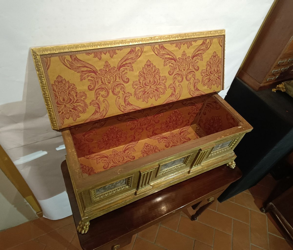 PETIT COFFRE NÉO-RENAISSANCE DORÉ SECONDE MOITIÉ DU 19ème SIÈCLE-photo-1