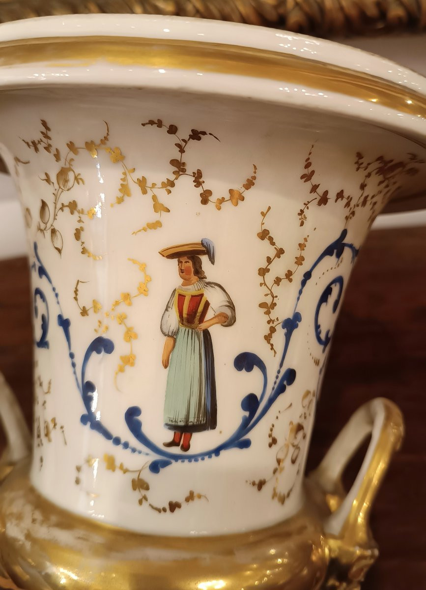 PAIRE DE VASES EN PORCELAINE EMPIRE DÉBUT DU 19ème SIÈCLE-photo-5