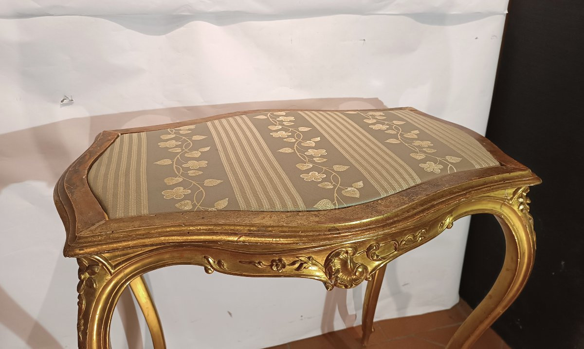 TABLE BASSE EN BOIS DORÉ STYLE LOUIS XV MILIEU DU 19ème SIÈCLE-photo-1