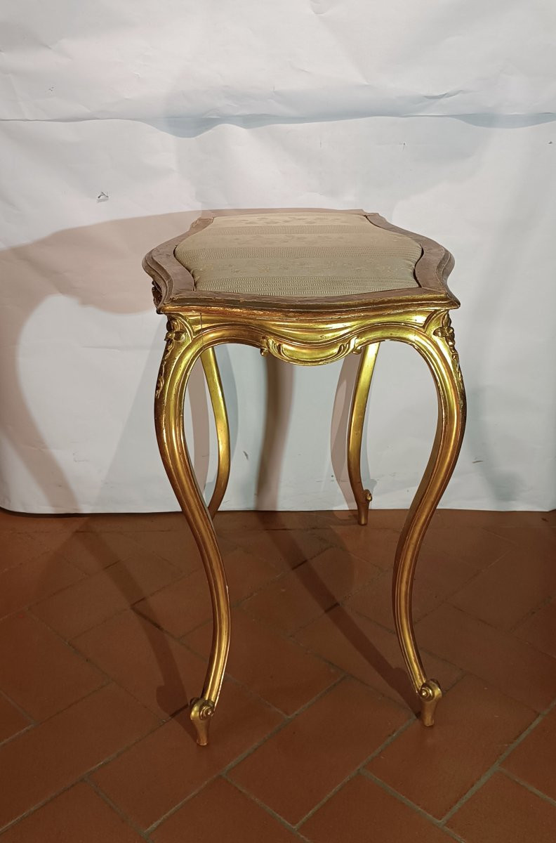 TABLE BASSE EN BOIS DORÉ STYLE LOUIS XV MILIEU DU 19ème SIÈCLE-photo-4