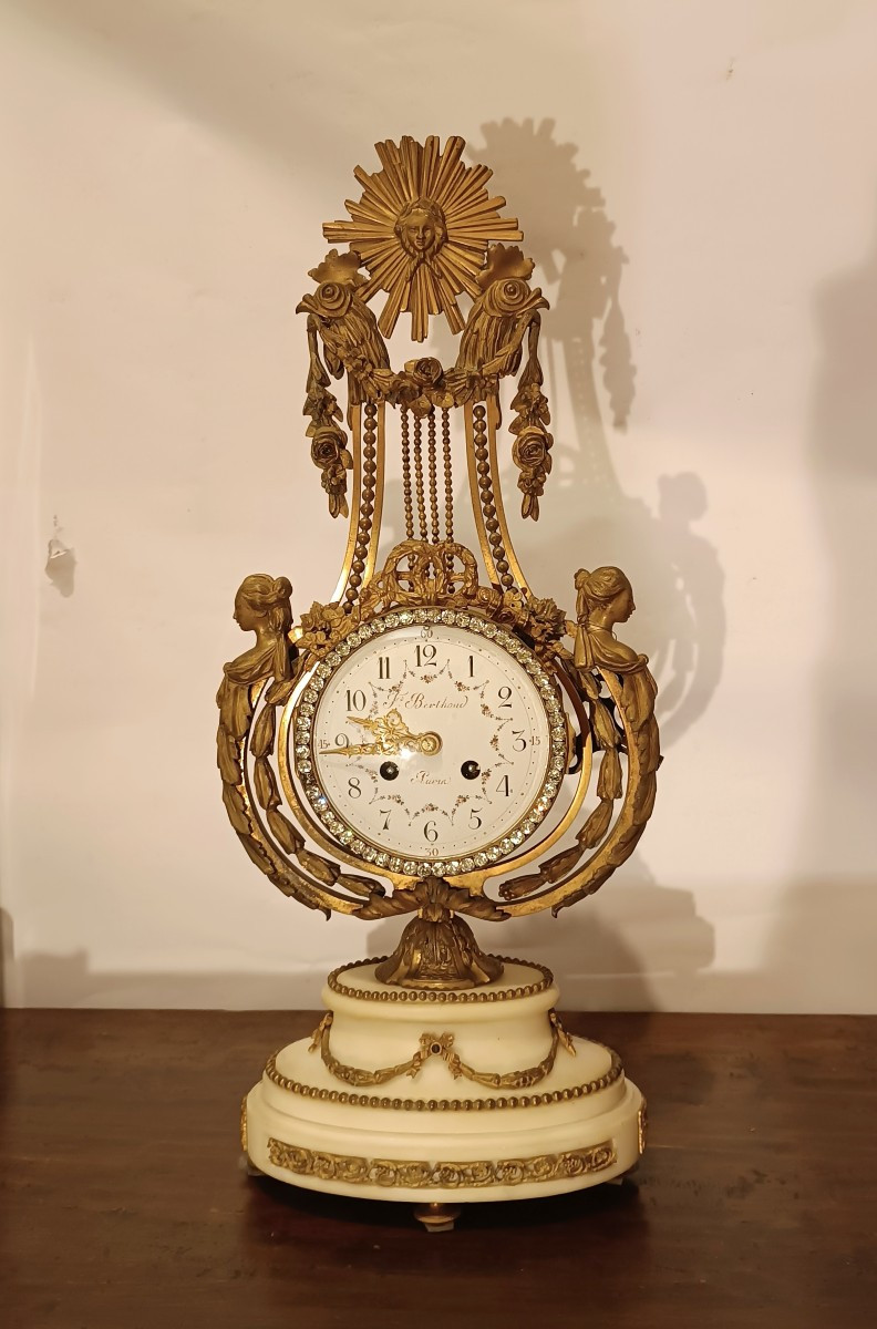Mid-19th Century White Marble And Rhinestone Lyre Clock