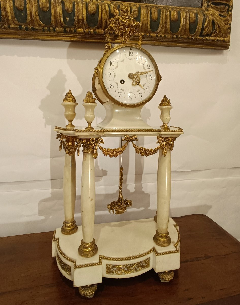 Mid-19th Century Napoleon III Marble And Gilt-bronze Clock-photo-3