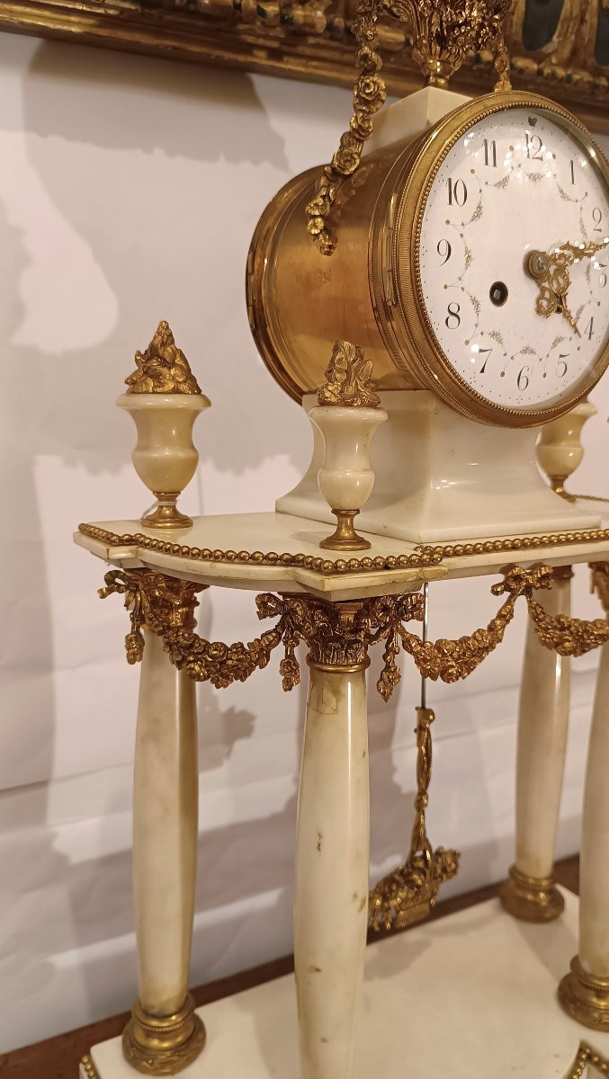 Mid-19th Century Napoleon III Marble And Gilt-bronze Clock-photo-6