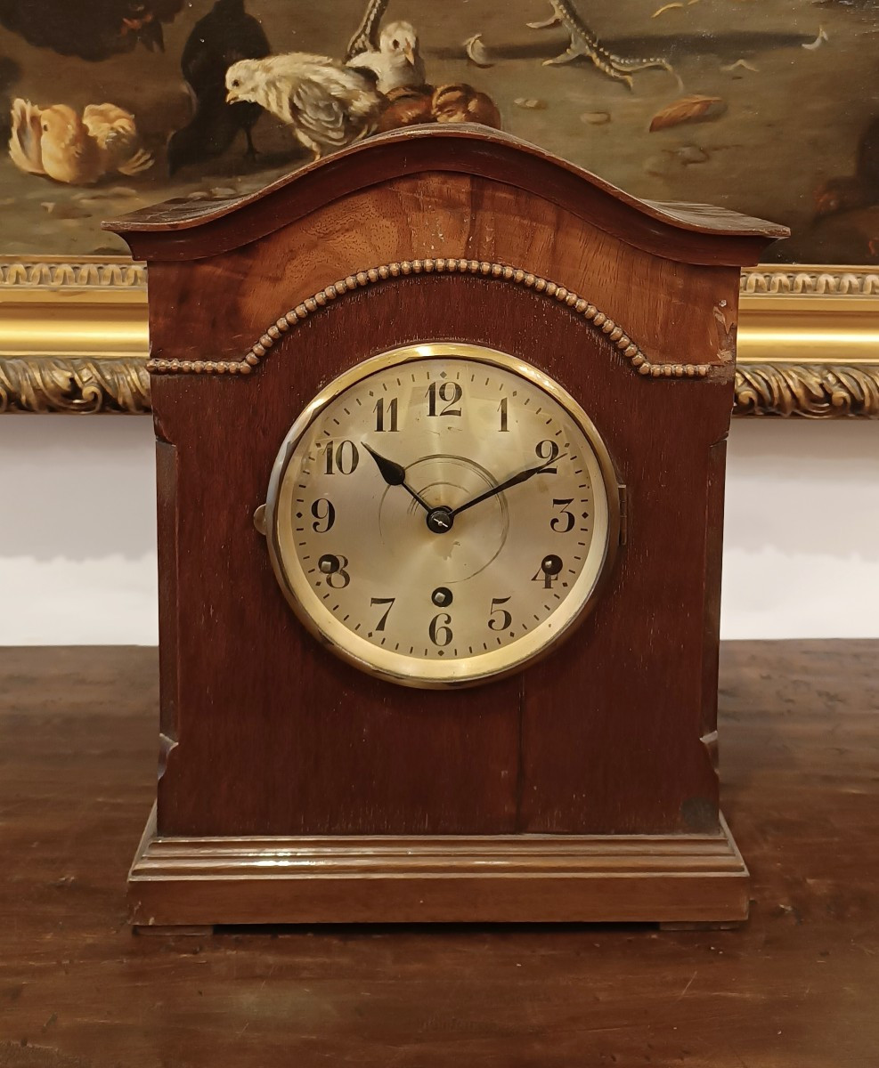 PENDULE WESTMINSTER DANS UN BOÎTIER EN ACAJOU SECONDE MOITIÉ DU 19ème SIÈCLE