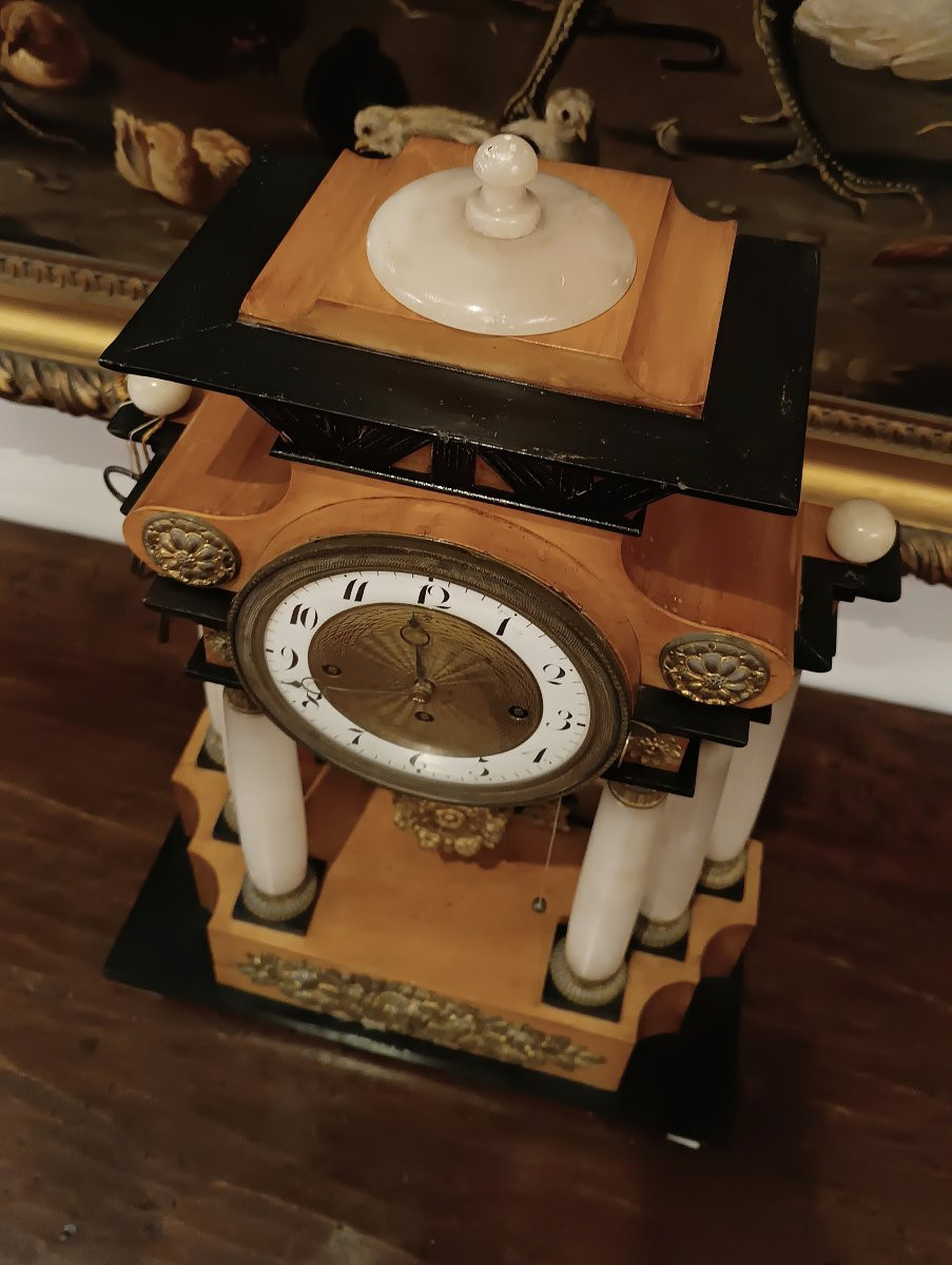 Early 19th Century Viennese "temple" Clock-photo-7