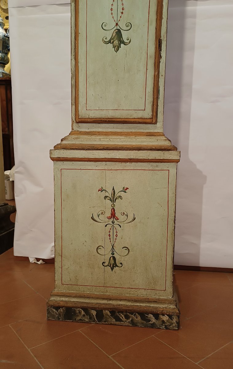 HORLOGE À COLONNE LAQUÉE DÉBUT DU 19ème SIÈCLE-photo-1