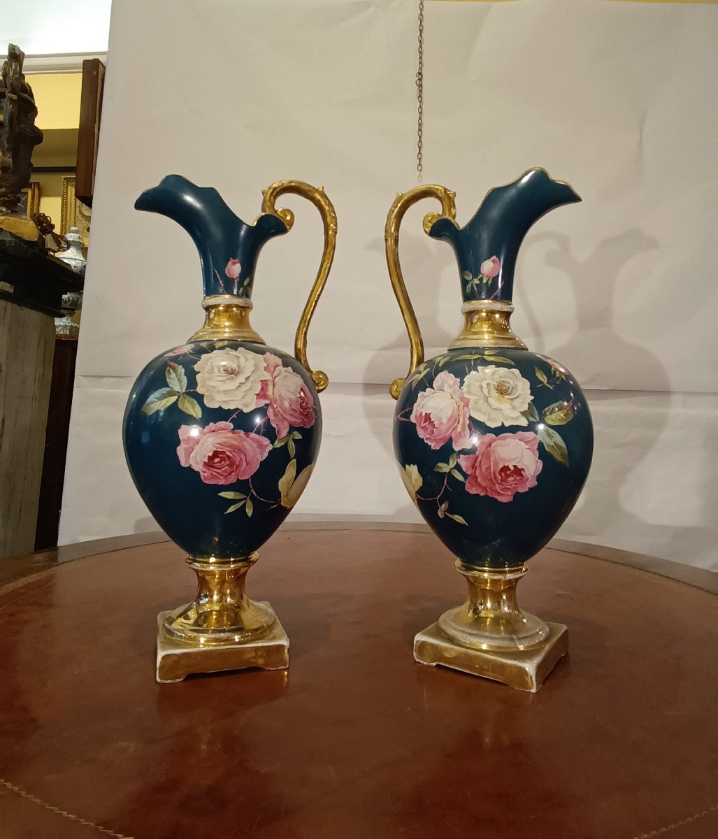 Late 19th Century Pair Of Porcelain Porcelain Jugs-photo-1