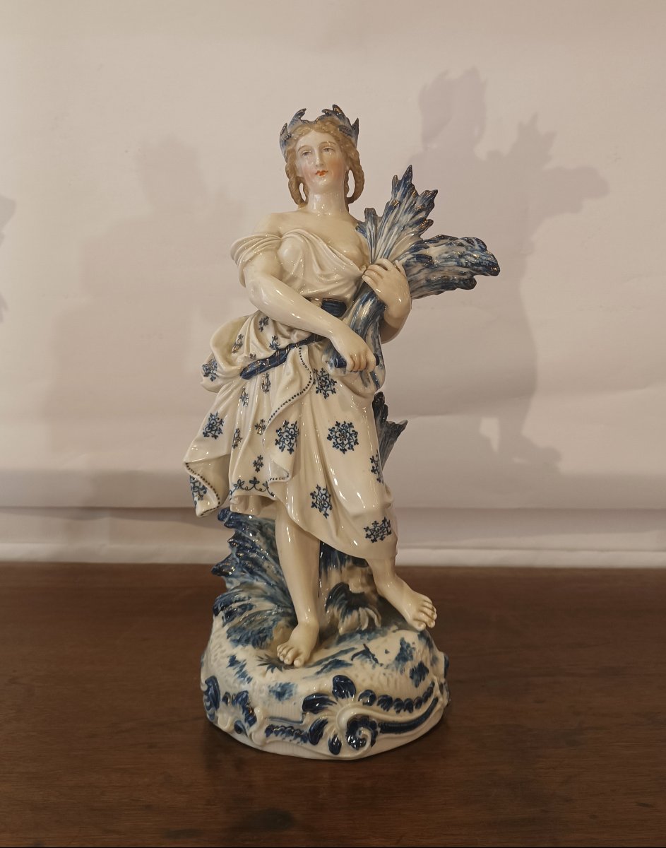 Mid-19th Century Three Rauenstein Porcelain Seasons Figures-photo-2