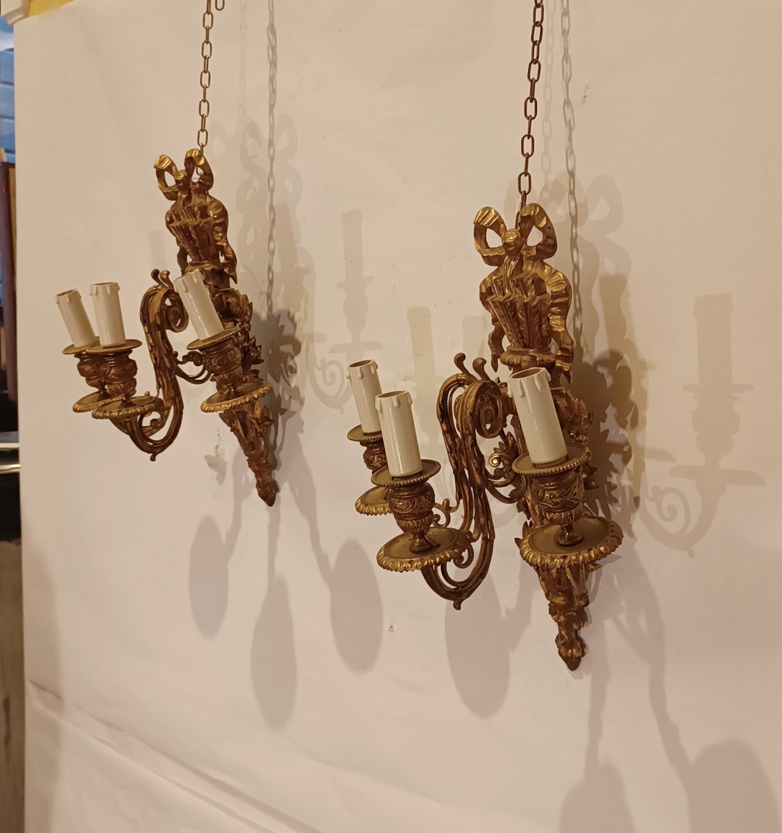 PAIRE D'APPLIQUES EN BRONZE DORÉ SECONDE MOITIÉ DU 19ème SIÈCLE-photo-2