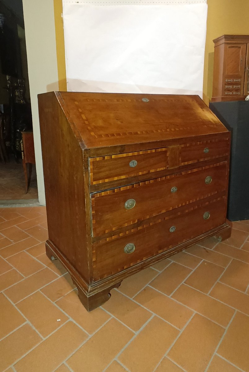 Late 18th Century Louis XVI Blond Walnut Drop-off Table With Inlays-photo-3