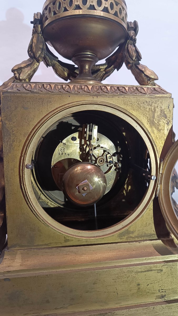PENDULE EN BRONZE SUR SOCLE EN MARBRE DE BARDIGLIO PREMIÈRE MOITIÉ DU 19ème SIÈCLE-photo-5