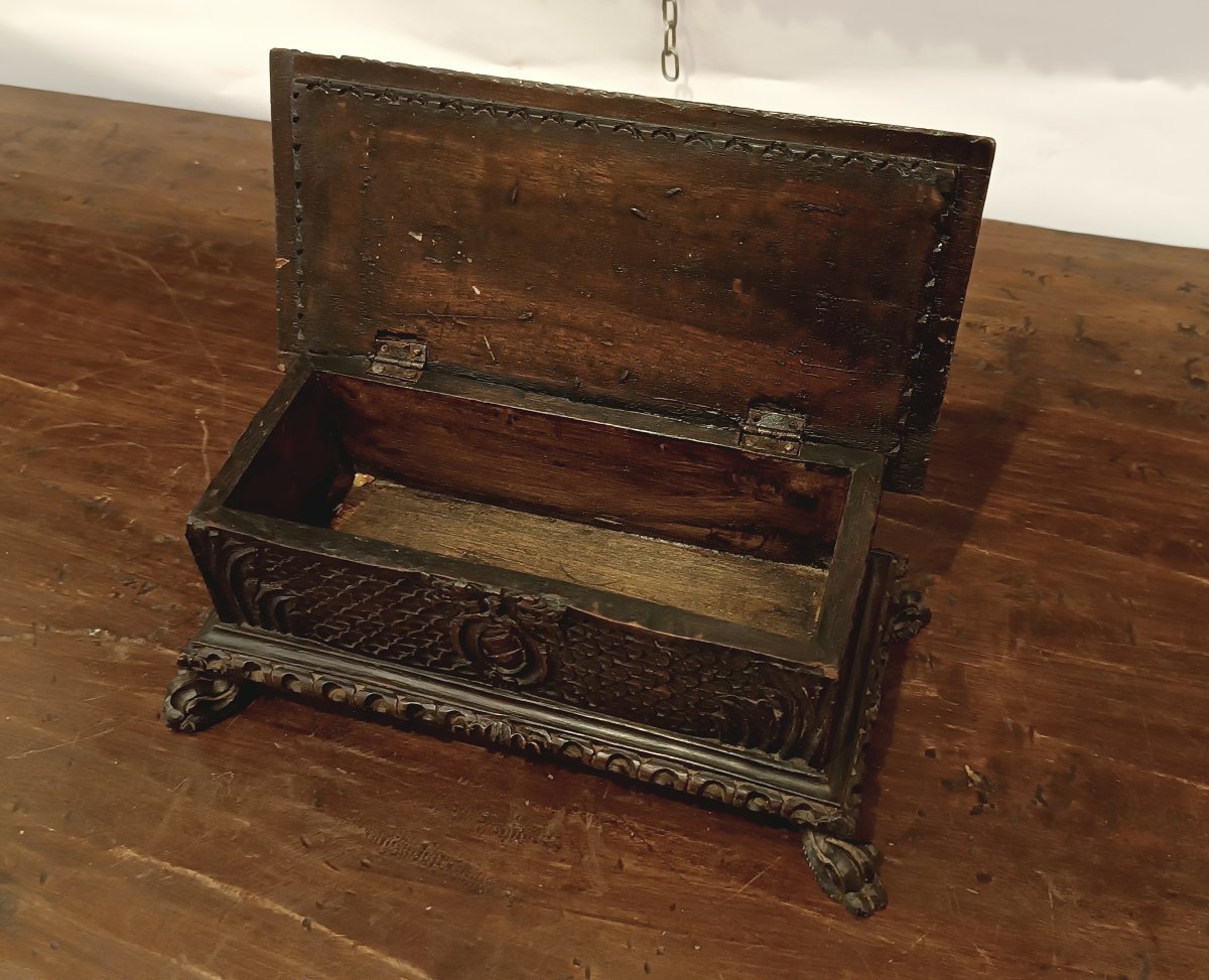COFFRET DE STYLE RENAISSANCE DÉBUT DU 19ème SIÈCLE-photo-1