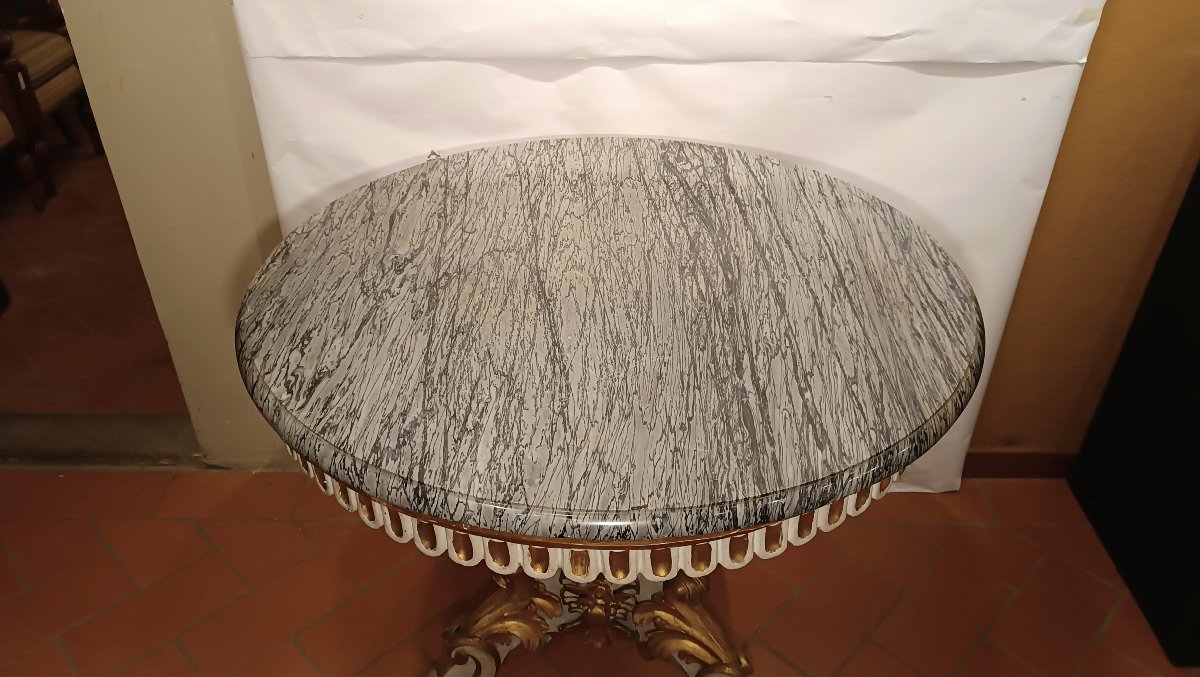 TABLE PEINTE ET DORÉE À PLATEAU DE MARBRE MILIEU DU 19ème SIÈCLE-photo-4