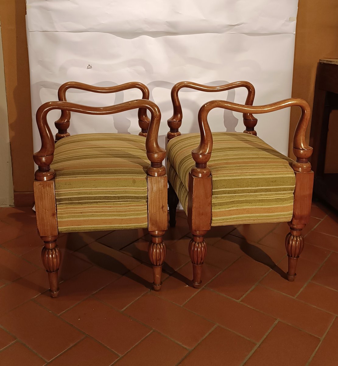 Mid-19th Century Pair Of Biedermeier Stools-photo-4