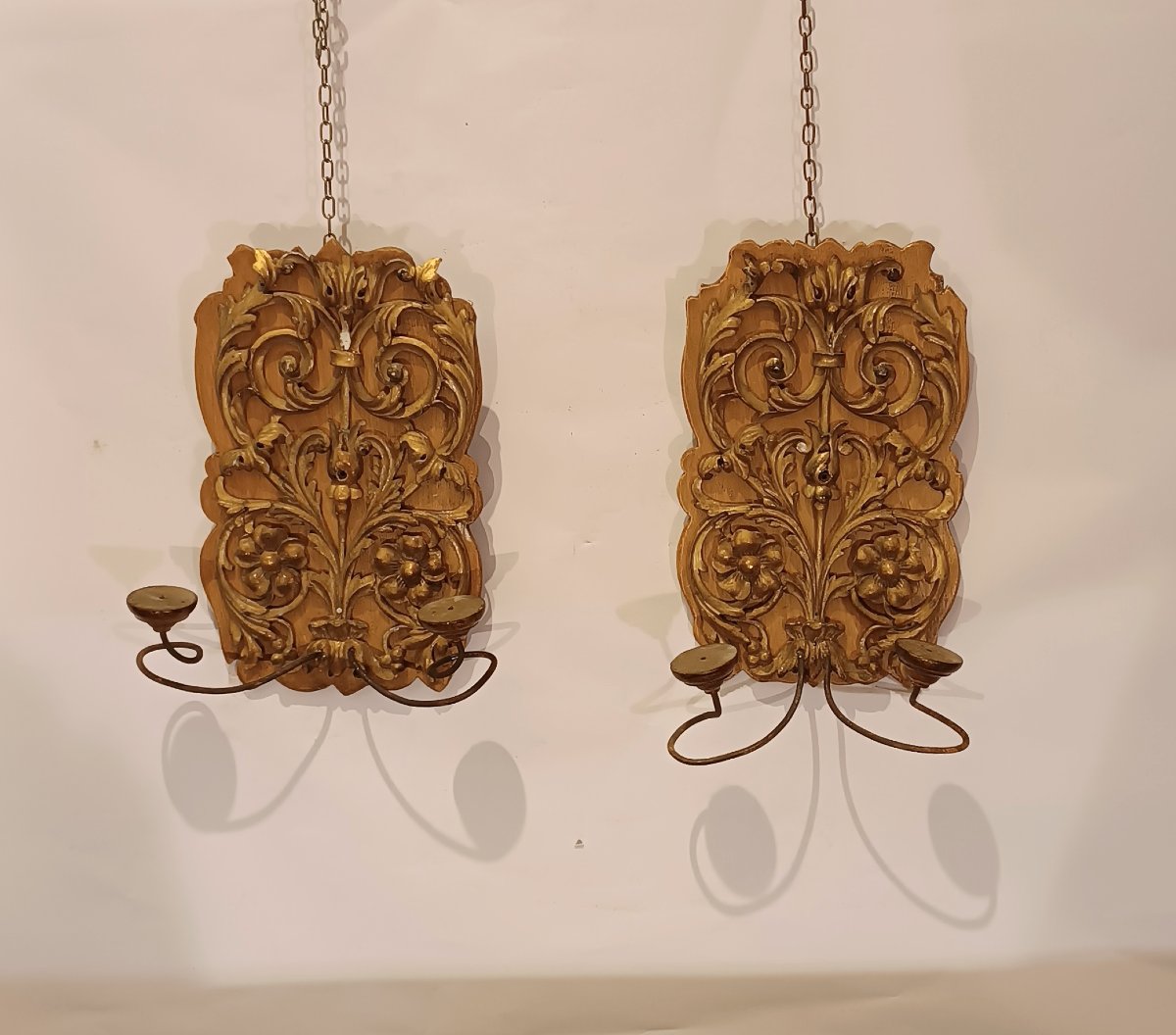 Late 18th Century Pair Of Gilded Wood Wall Lights-photo-1