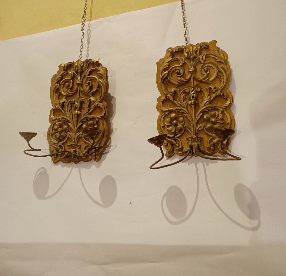 Late 18th Century Pair Of Gilded Wood Wall Lights-photo-3