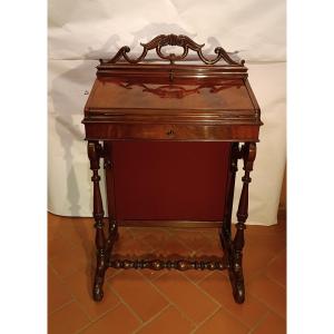 PETITE TABLE À CABINE EN ACIER MILIEU DU 19ème SIÈCLE