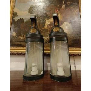 Early 20th Century Pair Of English Stable Lanterns