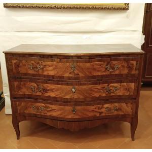 COMMODE VÉNITIENNE LOUIS XV PLAQUÉE MILIEU DU 18ème SIÈCLE