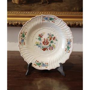  Late 18th Century Ginori Tulip Plate