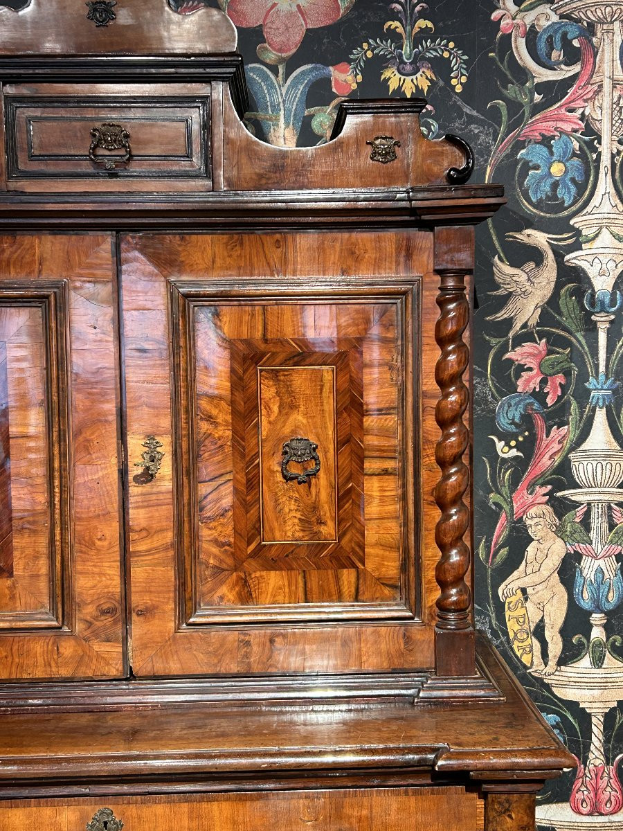 Elegant Double-body Cabinet With Coin Cabinet In Fine Woods. Rome, Last Quarter Of The XVIIth-photo-1