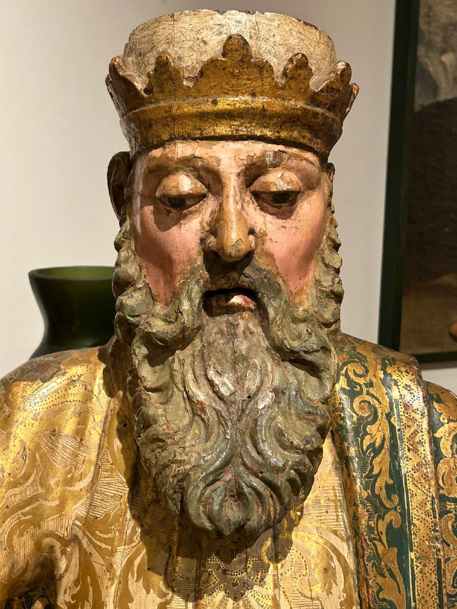 Sculpture d'Un Saint En Bois Polychrome Et Riche Décor ''estofado De Oro'', 1ère Moitié Du XVIs-photo-4