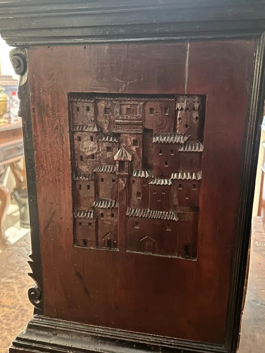 Unusual Walnut Model Of XVIIth Chest Of Drawers.-photo-3