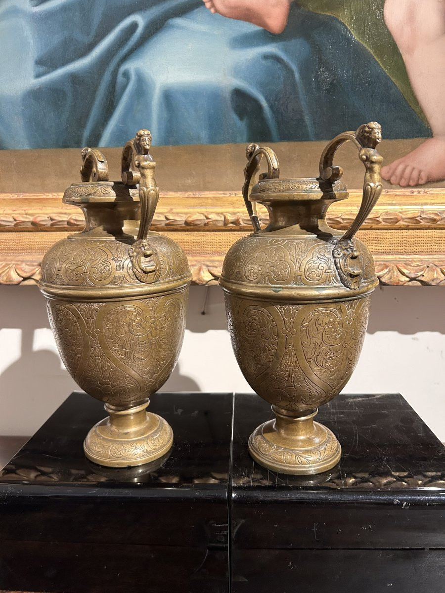 Pair Of Finely Engraved Bronze Vases. Venetian-saracenic Ateliers, 16th Century.-photo-2