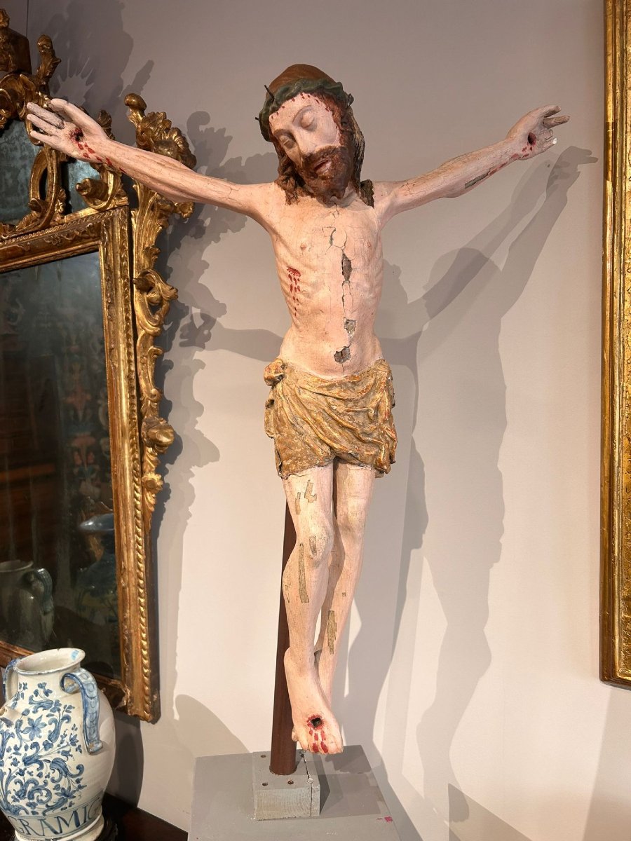 Christ en bois polychrome. Italie centrale, debut du XVIe s..-photo-2