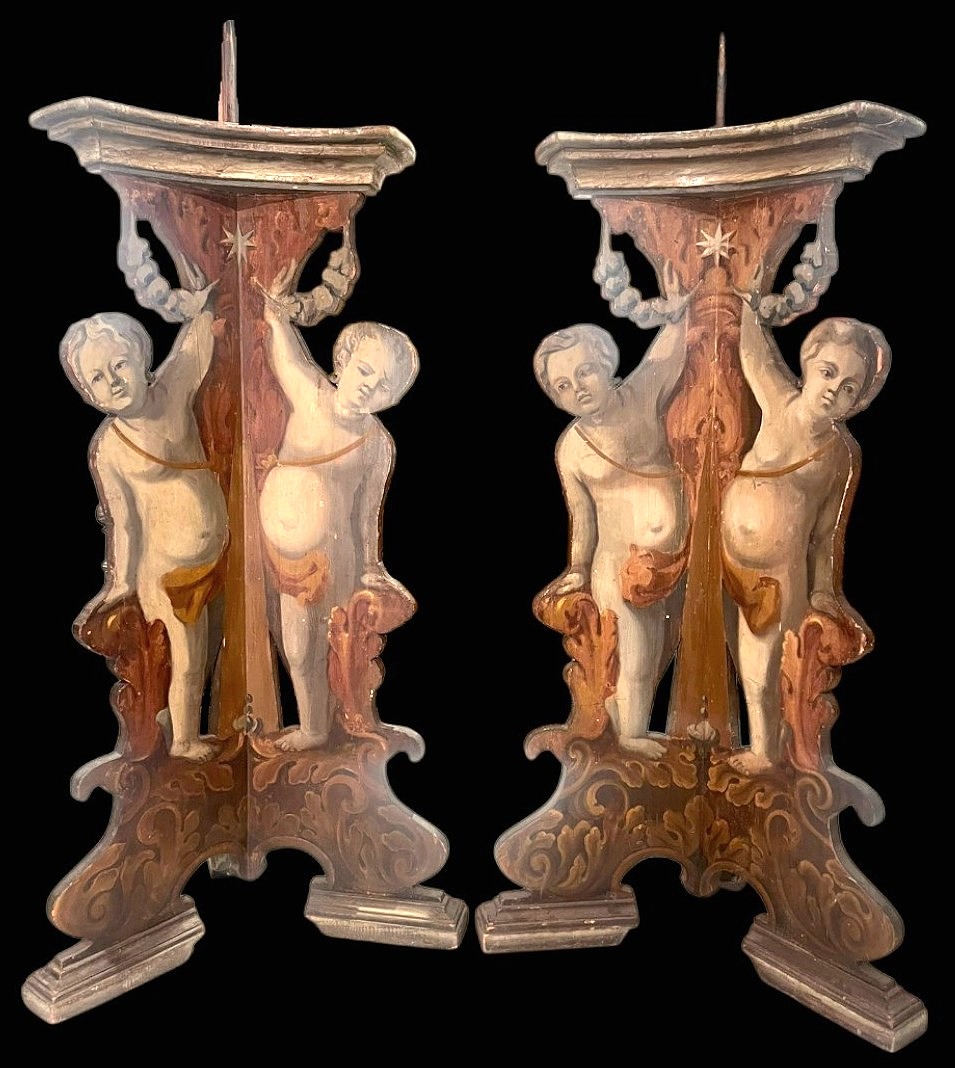 Rare paire de chandeliers de palais. Toscane, milieu du XVIIe siècle.