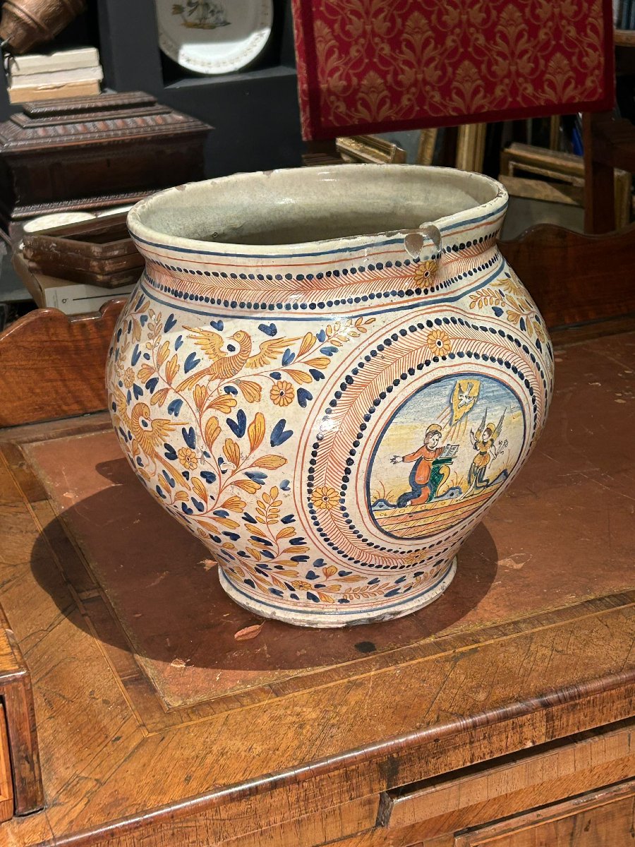 Large Deruta Apothecary Jug, Mid-17th Century-photo-1