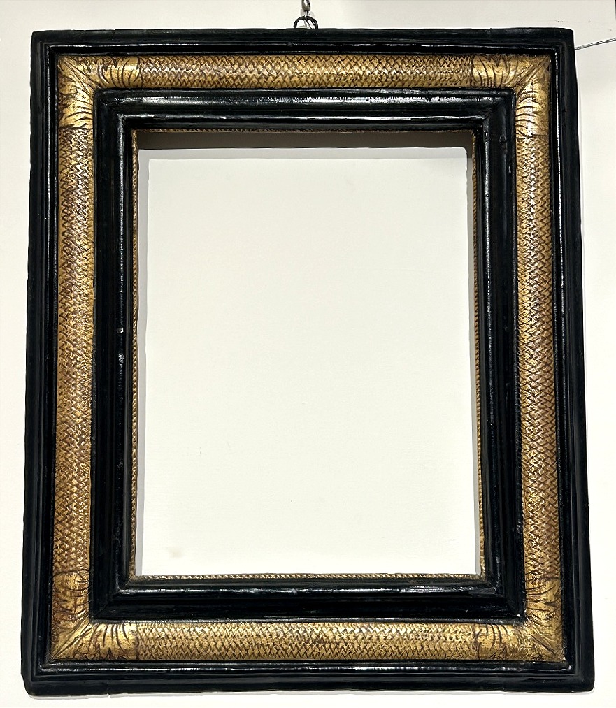 A Finely Crafted 17th-century Italian Lacquer And Gold Frame. Central Italy.-photo-6