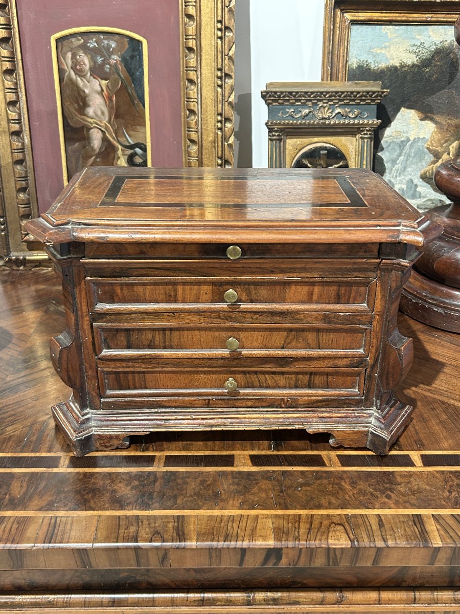 A Rare 17th-century Model Of A Tuscan Canterano Made Of Fine Woods.-photo-3